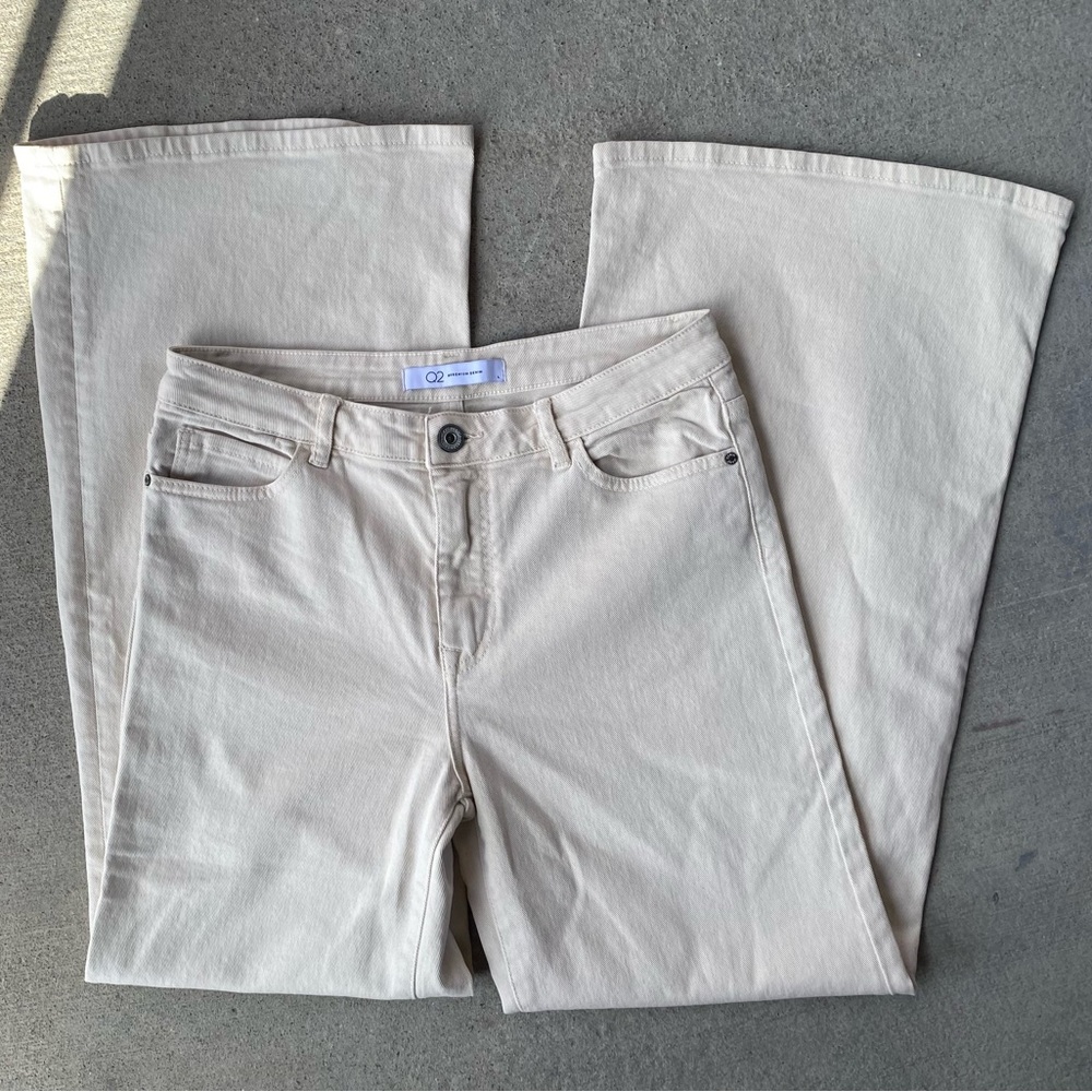 NWOT Q2 Denim High Rise Wide Leg Cotton Flare Pants in Cream Size Large